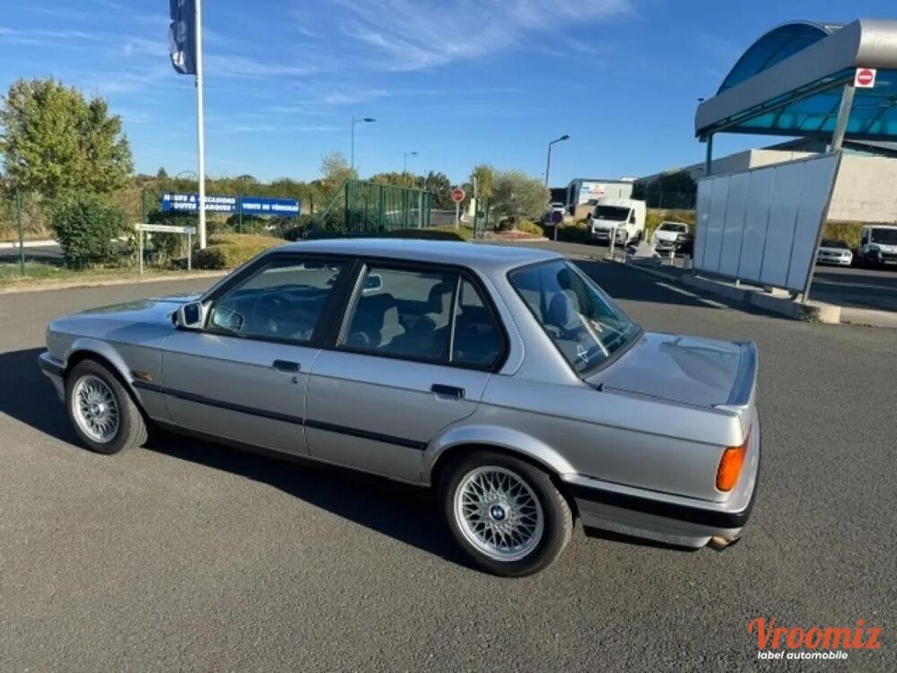 S&eacute;rie 3 325 I AUTOMATIQUE 1990 occasion 49570 Montjean-sur-Loire
