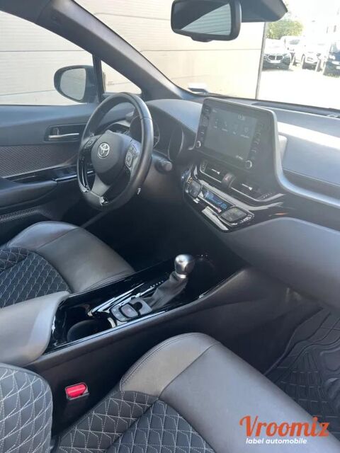 C-HR 1.8 HSD 122H 100 FULL-HYBRID DISTINCTIVE 4X2 E-CVT BVA 2021 occasion 94520 P&eacute;rigny