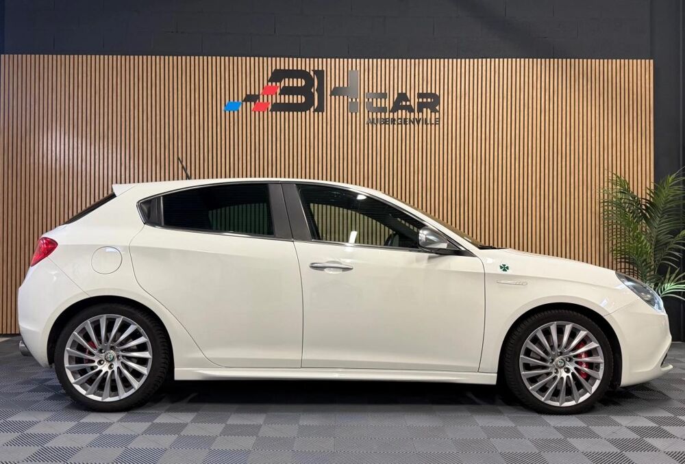 Giulietta 1.8 TBI 235 QUADRIFOGLIO VERDE 2011 occasion 78410 Aubergenville