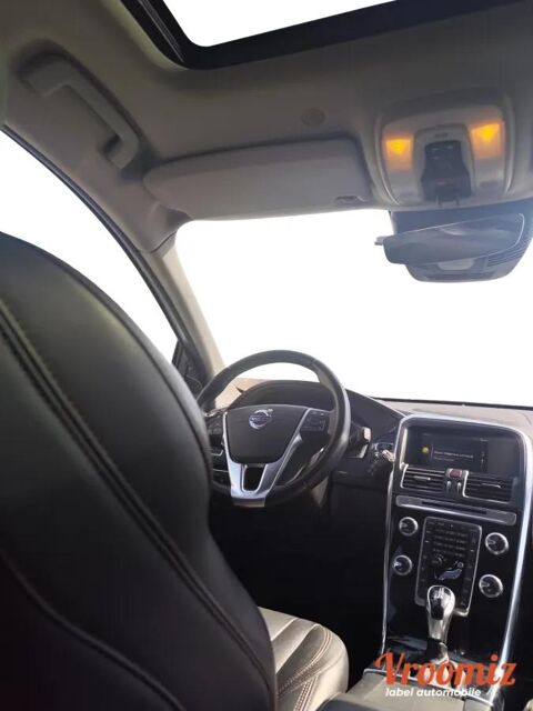 XC60 2.0 D4 190 SIGNATURE EDITION GEARTRONIC BVA 2017 occasion 77174 Villeneuve-le-Comte