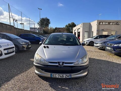 206 2001 occasion 69008 Lyon 8e Arrondissement