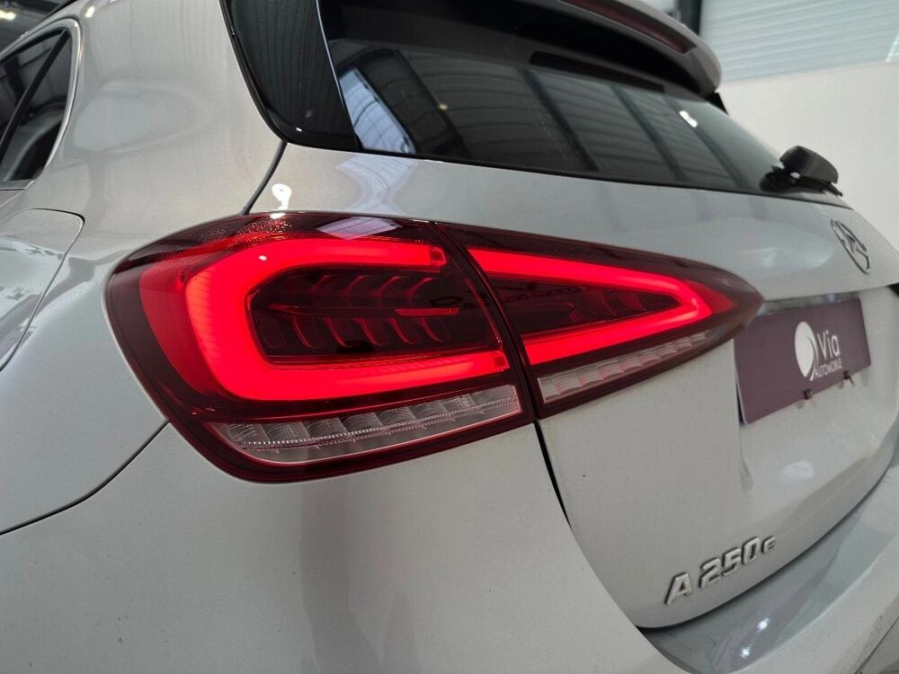 Classe A 1.3 250 E 218H 160 EQ-POWER PHEV HYBRID 15.6KWH AMG LINE 8G- 2020 occasion 59494 Petite-For&ecirc;t