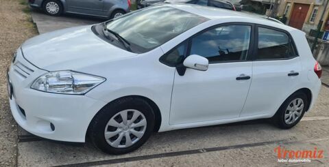 Toyota auris 1.4 D4D 90 DYNAMIC MOTEUR A CHAINE