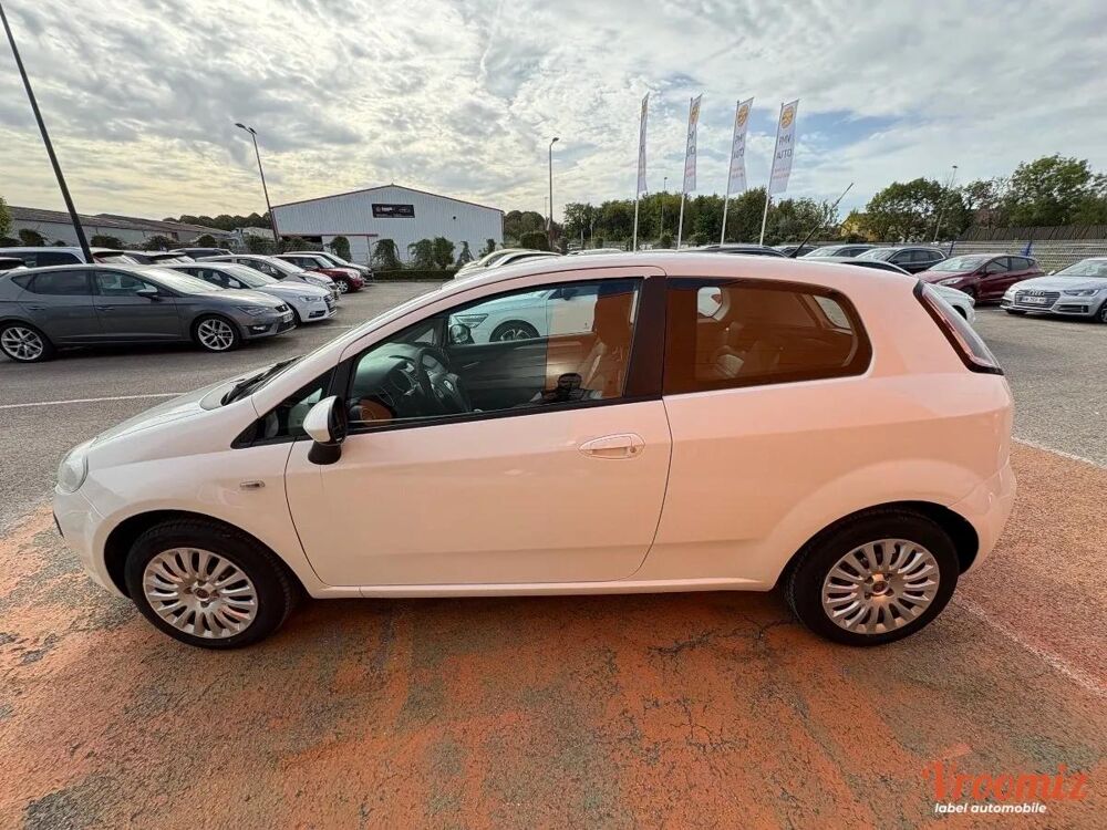 Punto 1.2 70 DYNAMIC 1ERE MAIN 2011 occasion 10120 SAINT ANDR&Eacute; LES VERGERS