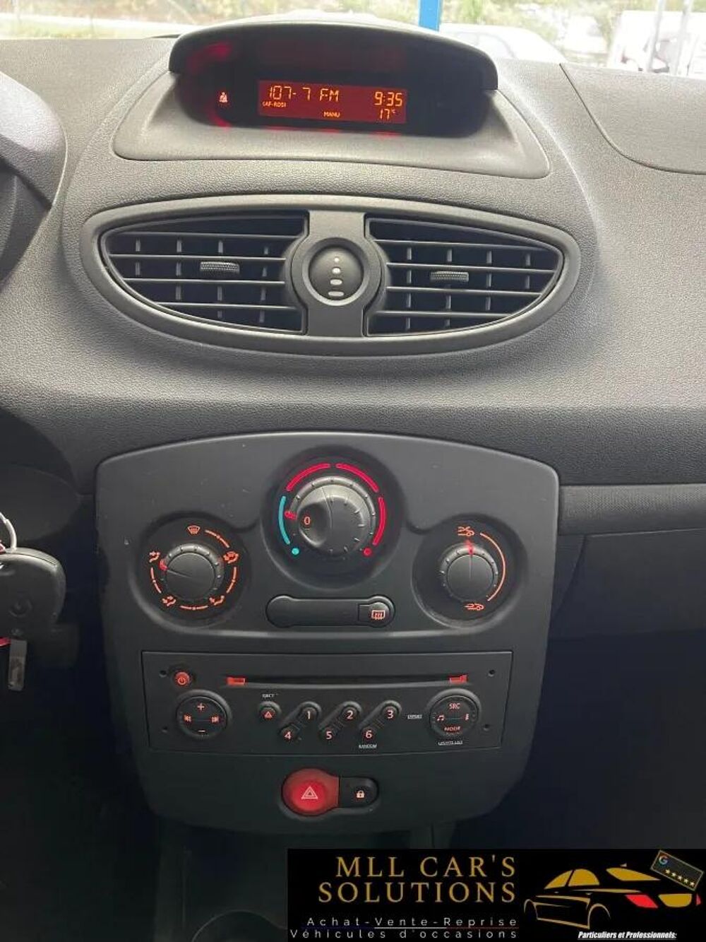 Clio 1.2 75 AUTHENTIQUE 2007 occasion 56240 PLOUAY