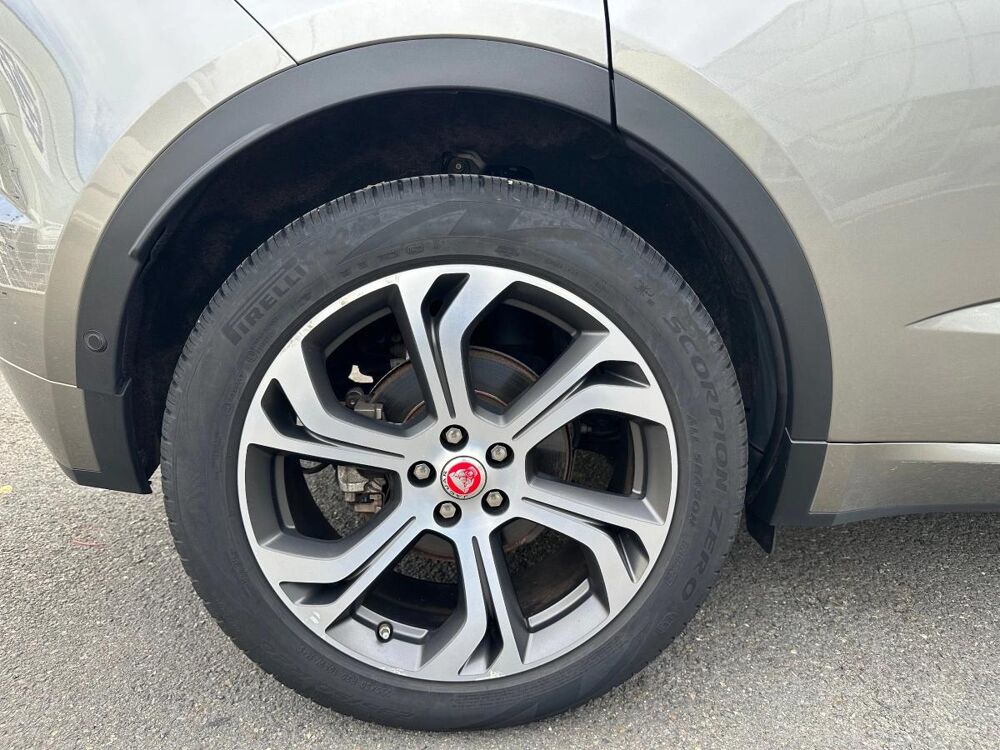 E-PACE 2019 occasion 78420 Carri&egrave;res-sur-Seine