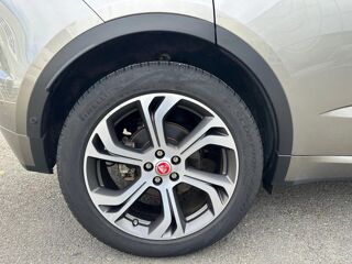 E-PACE 2019 occasion 78420 Carri&egrave;res-sur-Seine