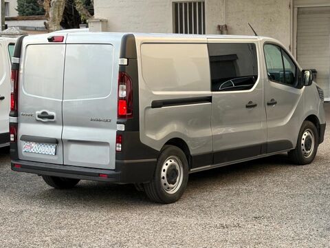 Trafic COMBI 2.0 DCI 150 L2 ENERGY ZEN START-STOP 2022 occasion 69003 LYON
