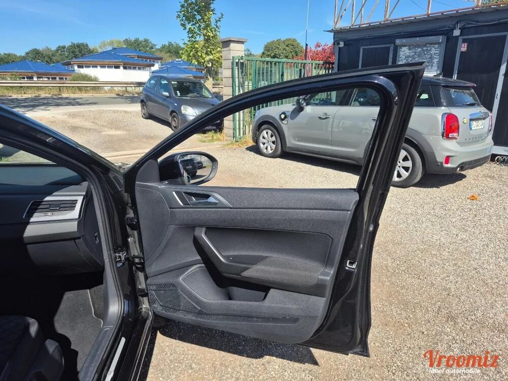 Taigo 1.0 TSI 110 R-LINE DSG BVA 2022 occasion 78690 LES ESSARTS-LE-ROI