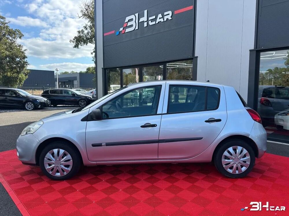 Clio 1.2 75 AUTHENTIQUE 2011 occasion 33980 Audenge