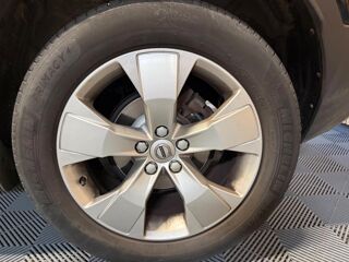 XC40 1.5 T2 130 MOMENTUM ESSENTIEL 2WD GEARTRONIC BVA 2022 occasion 78410 Aubergenville