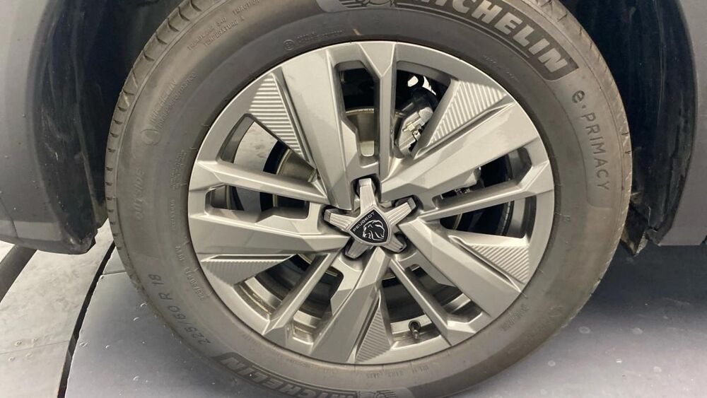 3008 HYBR 145 Hybrid 145 Allure 2026 occasion 59223 Roncq