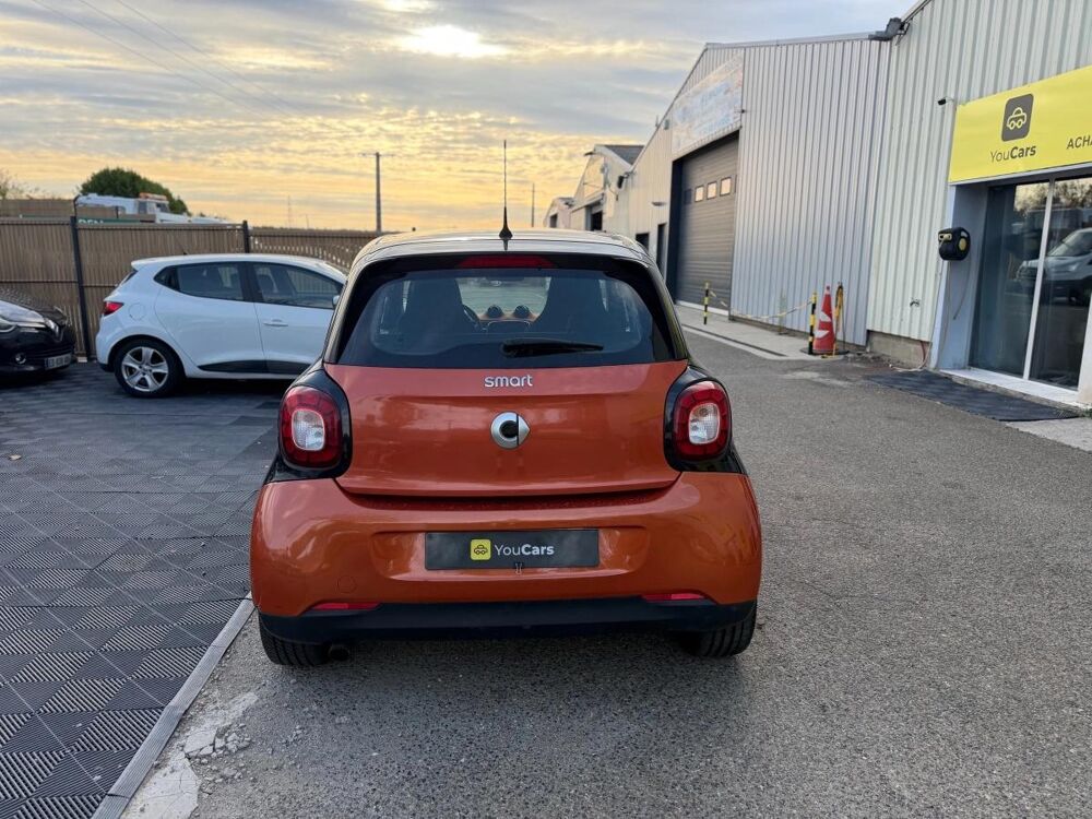 ForFour 1.0 T 70 PASSION 2015 occasion 78630 Orgeval