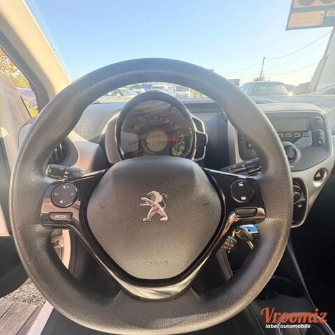 108 1.0 VTI 70 ALLURE 2015 occasion 78490 Galluis