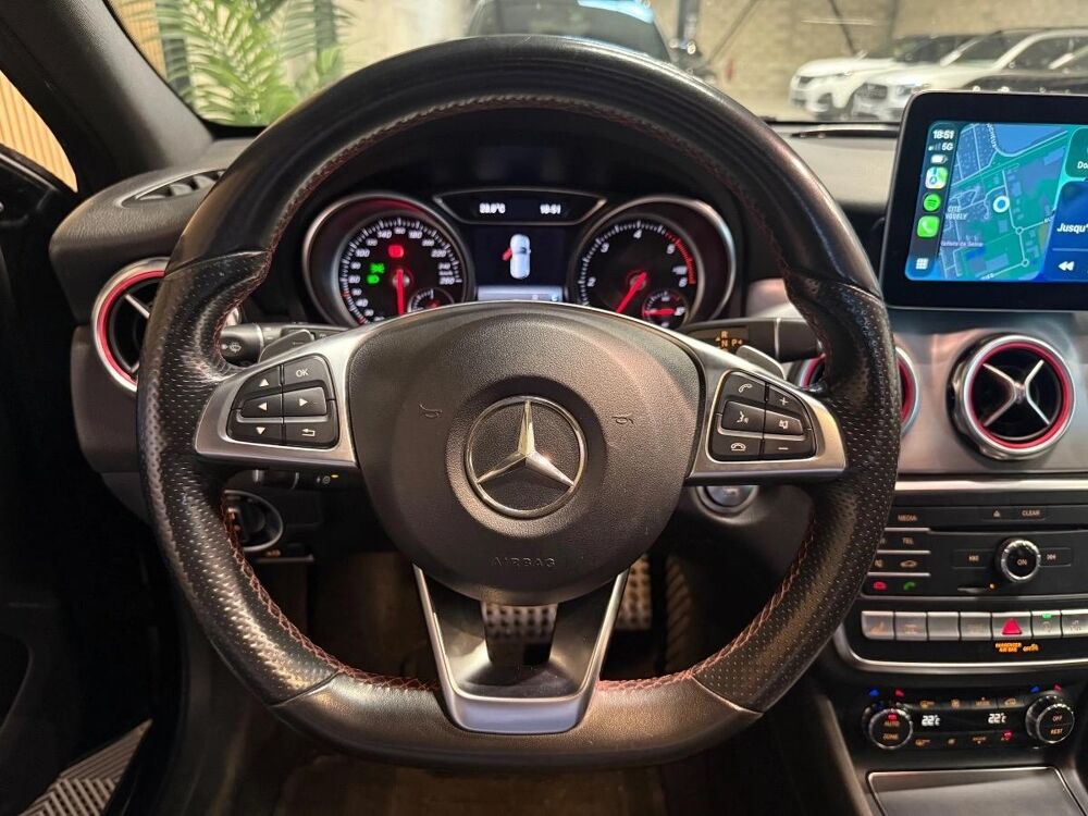 Classe GLA 2.2 220 D 175 FASCINATION 4MATIC 7G-DCT BVA 2017 occasion 78410 Aubergenville