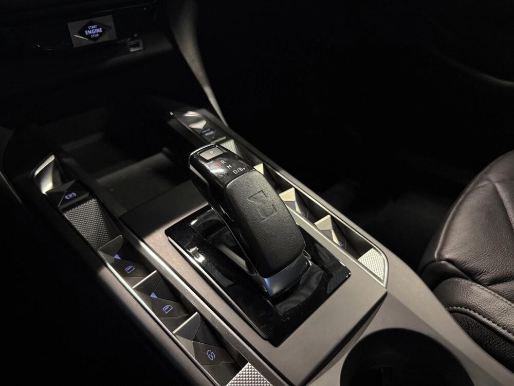 DS3 135 77PPM 50KWH RIVOLI BVA 2022 occasion 78410 Aubergenville