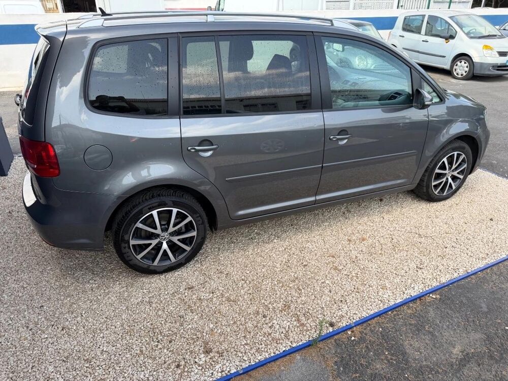 Touran 1.6 TDI 105 BLUEMOTION CONFORT LINE 2011 occasion 34500 B&eacute;ziers