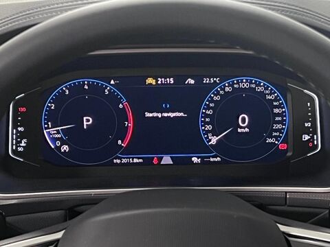 T-ROC STARLIGHT R-LINE 1.5 TSI 160 2026 occasion 94400 VITRY-SUR-SEINE