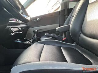 Stonic 1.4 100 ISG PREMIUM CUIR GPS 2018 occasion 78310 Coigni&egrave;res