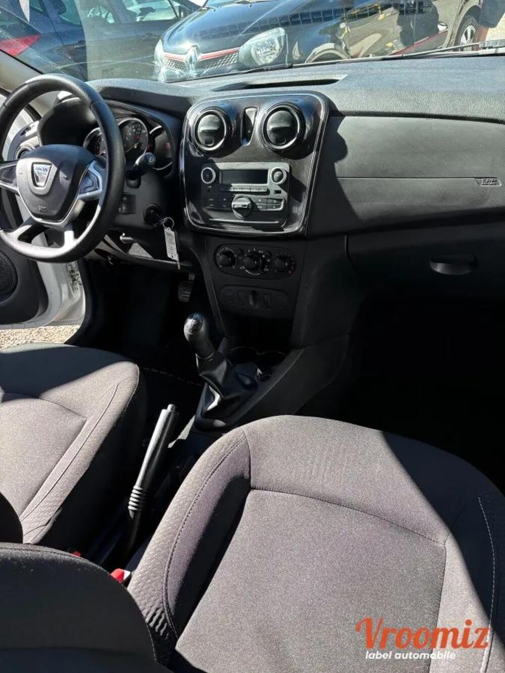 Logan MCV 1.5 DCI 75 ESSENTIAL START-STOP 2020 occasion 31490 LEGUEVIN