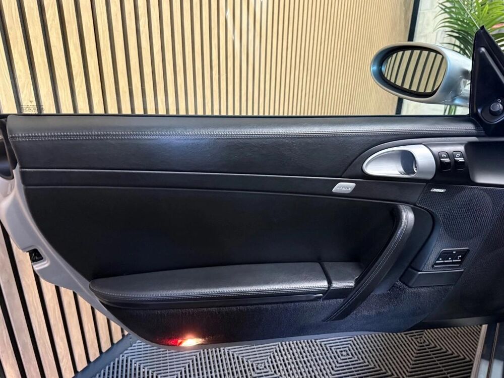 911 COUPE 997 3.8 355 CARRERA S 2007 occasion 78410 Aubergenville