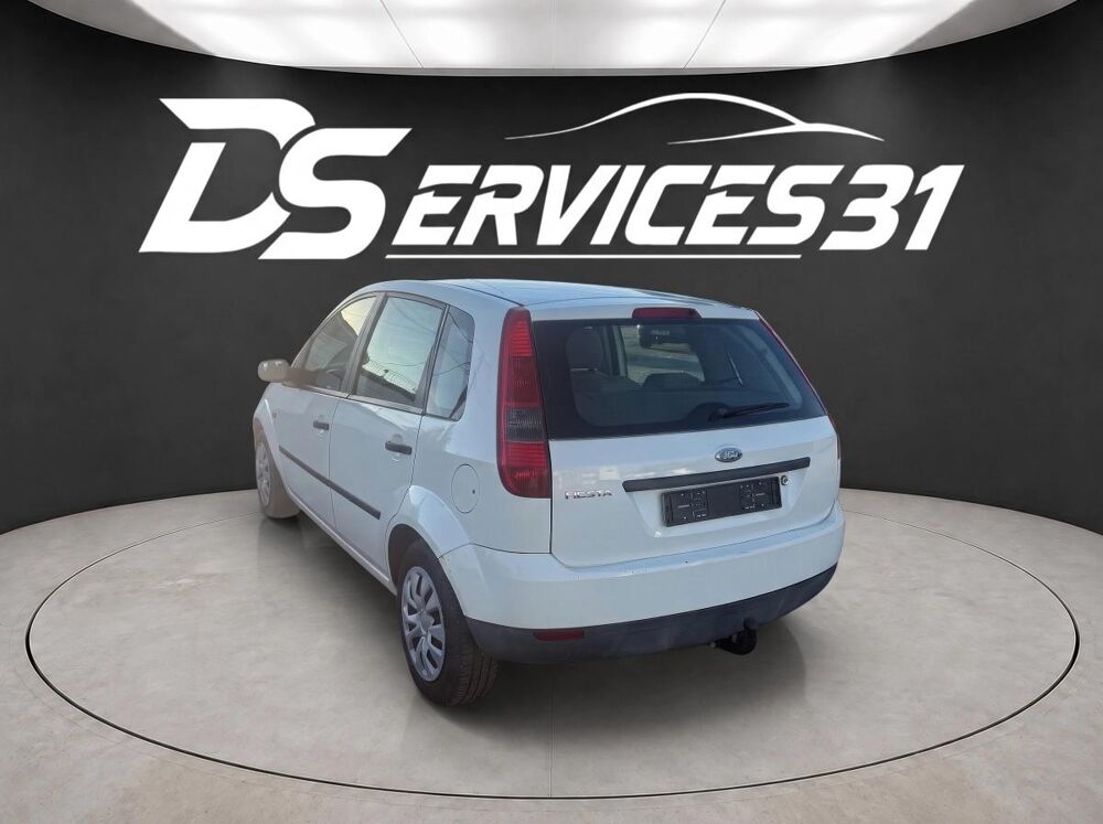 Fiesta 1.3 70 AMBIENTE 2002 occasion 09210 LEZAT SUR LEZE