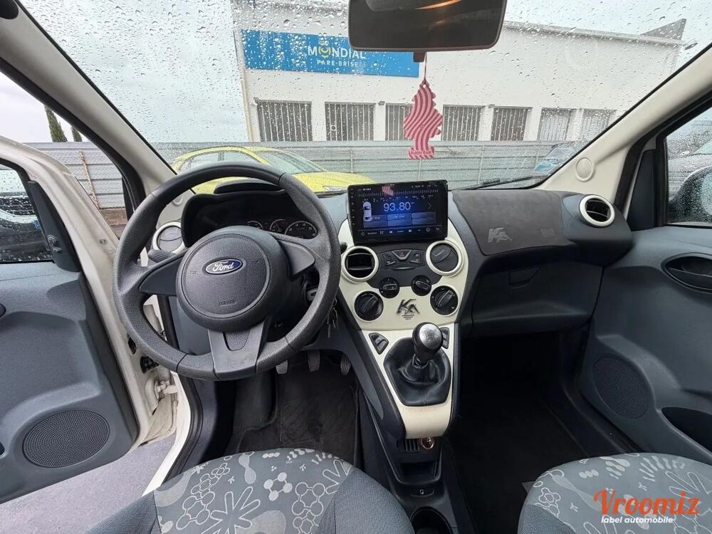 Ka 1.2 70 AMBIENTE 2011 occasion 13127 VITROLLES