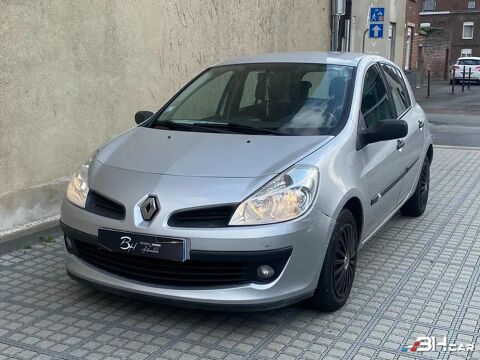 Renault clio 1.6 110 CONFORT DYNAMIQUE / Garanti 1 an