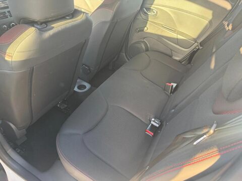 Clio 1.2 75 LIFE 2016 occasion 89340 Villeneuve-la-Guyard