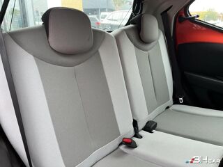Aygo 1.0 VVTI 70 X-CITE 2014 occasion 33980 Audenge