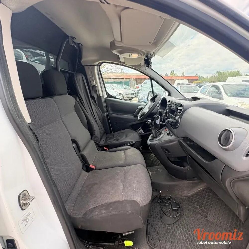 Berlingo GENERATION-II FOURGON 1.5 BLUEHDI 75 L1 M PRO PACK PREMIUM 2017 occasion 78490 Galluis