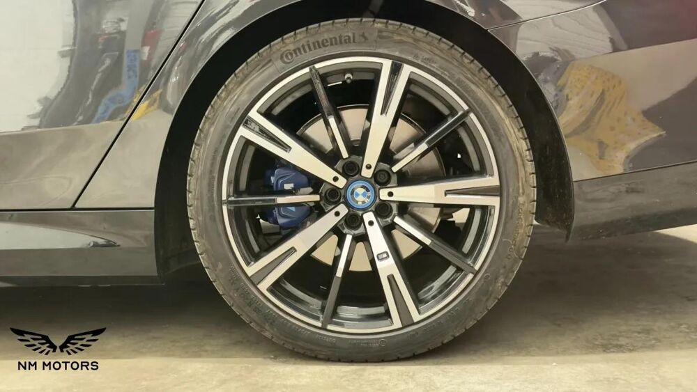 S&eacute;rie 5 TOURING 2.0 530 E 299H 190 PHEV HYBRID 19.4KWH M-SPORT XDRIV 2024 occasion 34130 SAINT-AUNES