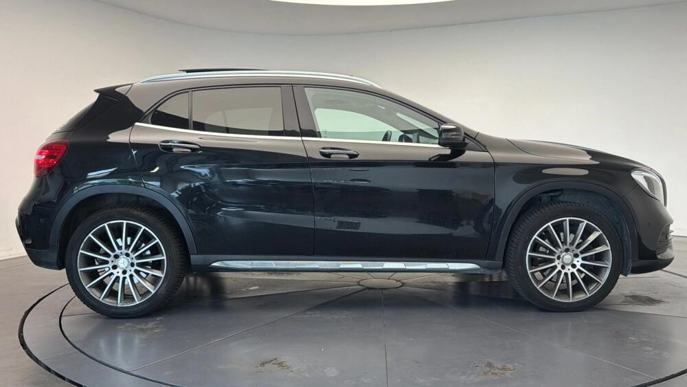 Classe GLA 220CDI4M GLA 220 CDI / d 4Matic (156.905) 2017 occasion 59223 Roncq