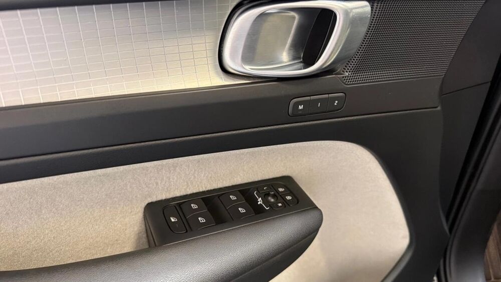 XC40 D4 AWD 190ch Momentum Geartronic 8 2018 occasion 91380 Chilly-Mazarin