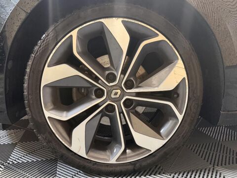 M&eacute;gane 1.2 TCE 130 ENERGY AKAJU EDC BVA 2018 occasion 78410 Aubergenville