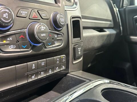 RAM 5.7 HEMI 2016 occasion 59494 Petite-For&ecirc;t