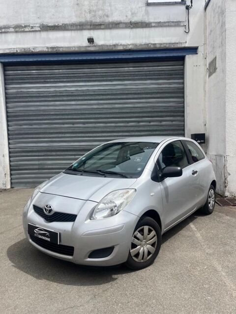 Yaris 1.0 VVTI 70 2009 occasion 10300 Sainte-Savine