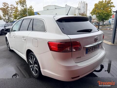 Avensis BREAK 2.0 D4D 125 BUSINESS 2014 occasion 41000 Blois