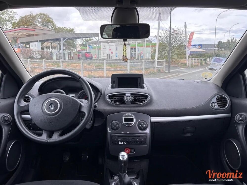 Clio 1.5 DCI 90 20EME ANNIVERSAIRE 2011 occasion 78500 SARTROUVILLE