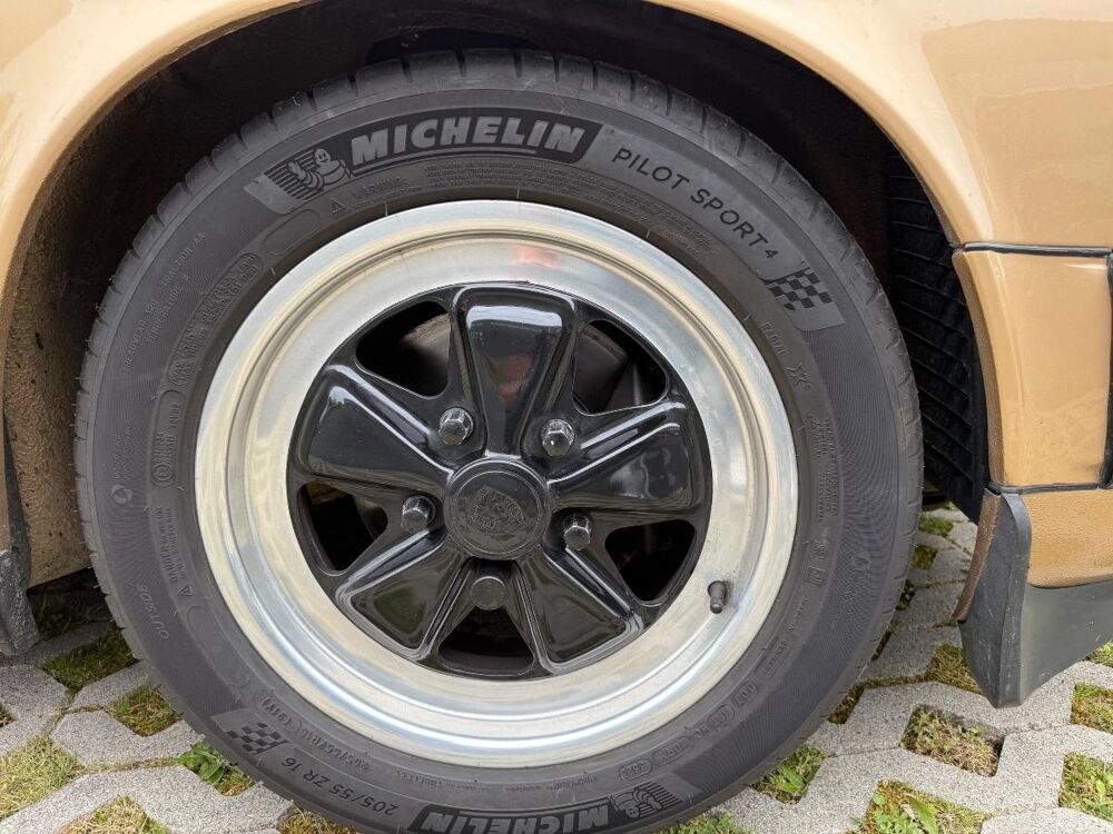 911 1981 occasion 78410 Aubergenville