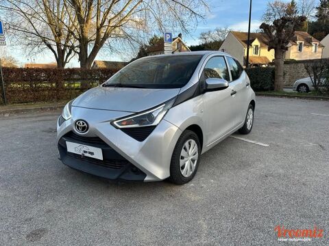 Toyota aygo 1.0 VVT-I X-PLAY 2021