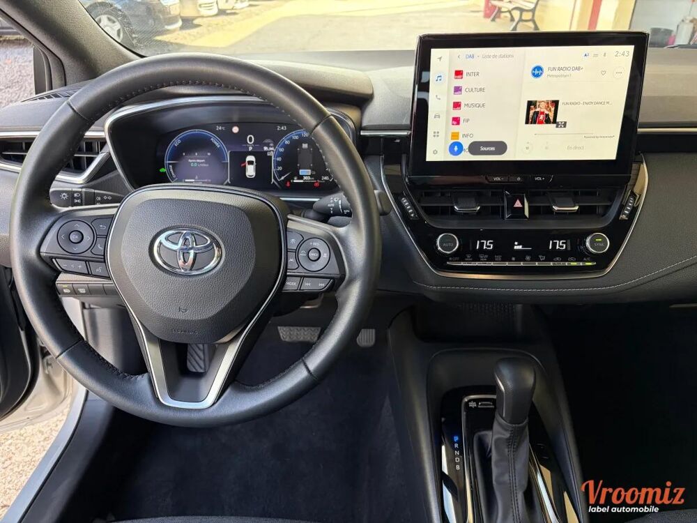 Corolla 1.8 122H 100 HYBRID FULL-HYBRID DYNAMIC BVA 2024 occasion 77250 &Eacute;cuelles