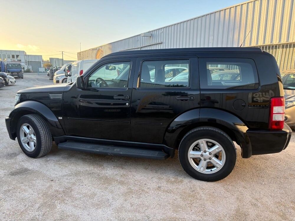 Nitro 2.8 CRD 175 SXT 4WD 2007 occasion 13200 Arles