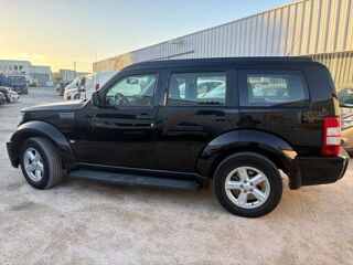 Nitro 2.8 CRD 175 SXT 4WD 2007 occasion 13200 Arles