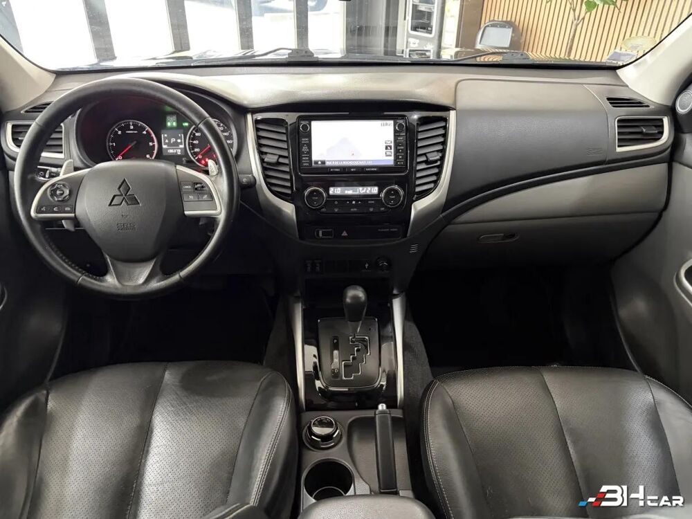 L200 DOUBLE CAB 2.4 DID 180 INSTYLE 4WD BVA 2016 occasion 45450 Fay-aux-Loges