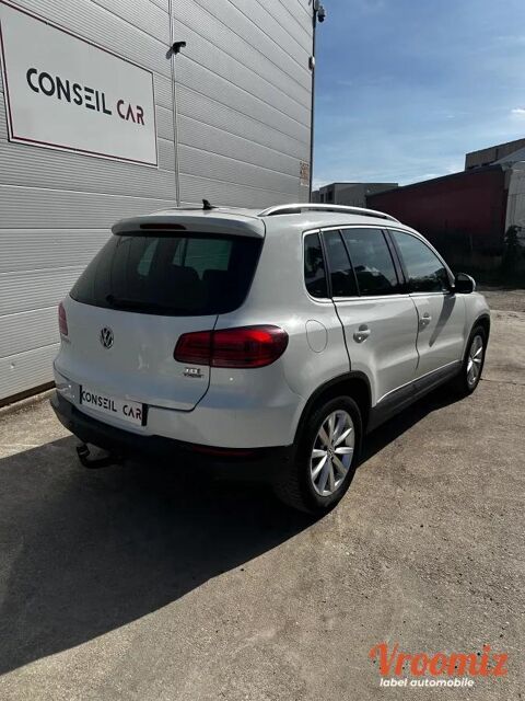 Tiguan 2.0 TDI 110 BLUEMOTION LOUNGE 2015 occasion 94520 P&eacute;rigny