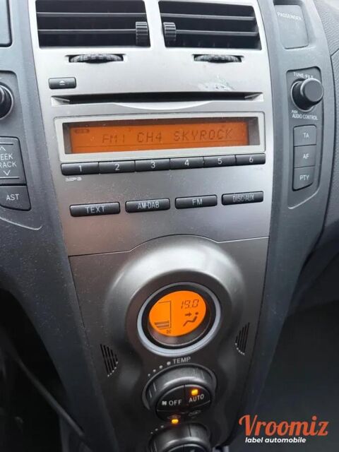 Yaris 1.4 D4D 90 2011 occasion 78500 SARTROUVILLE