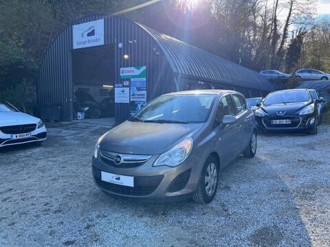 Opel corsa 1.4i 100cv 1ére main Phase 2
