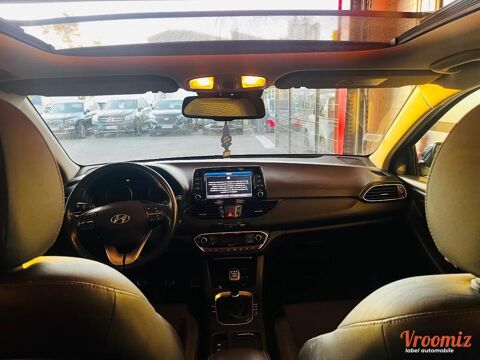 i30 FASTBACK 1.6 CRDI 135 CREATIVE 2017 occasion 41000 Blois