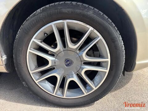 Musa 1.4 95 POLTRONA FRAU DFS BVA 2012 occasion 94520 P&eacute;rigny